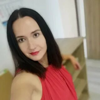 Мужчина предложил жить вместе, но с условием: расходы 50/50, а быт - на мне, потому что я женщина. Попросила нанять домработницу. Он исчез