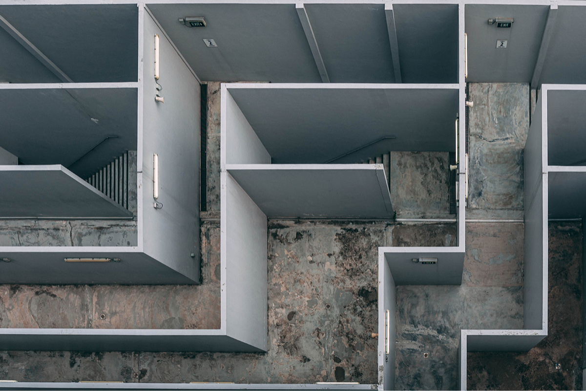 Soulful Pizza/Pexels📷Человек, которого «газлайтят», обычно преодолевает три стадии. Они не всегда последовательны и могут перекрываться друг другом