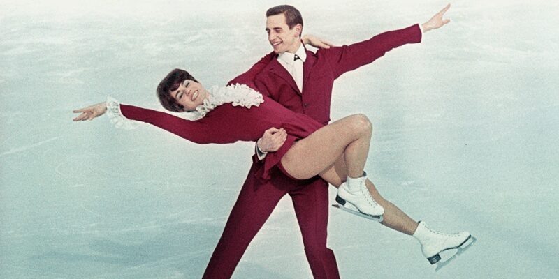    Людмила Пахомова и Александр Горшков на тренировке