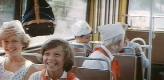  Пятёрка за лето (1974). Девочка-пионерка Аржаник