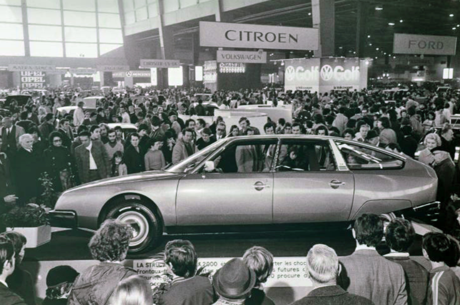 Презентация Citroёn-CX осенью 1974 года на автосалоне в Париже
