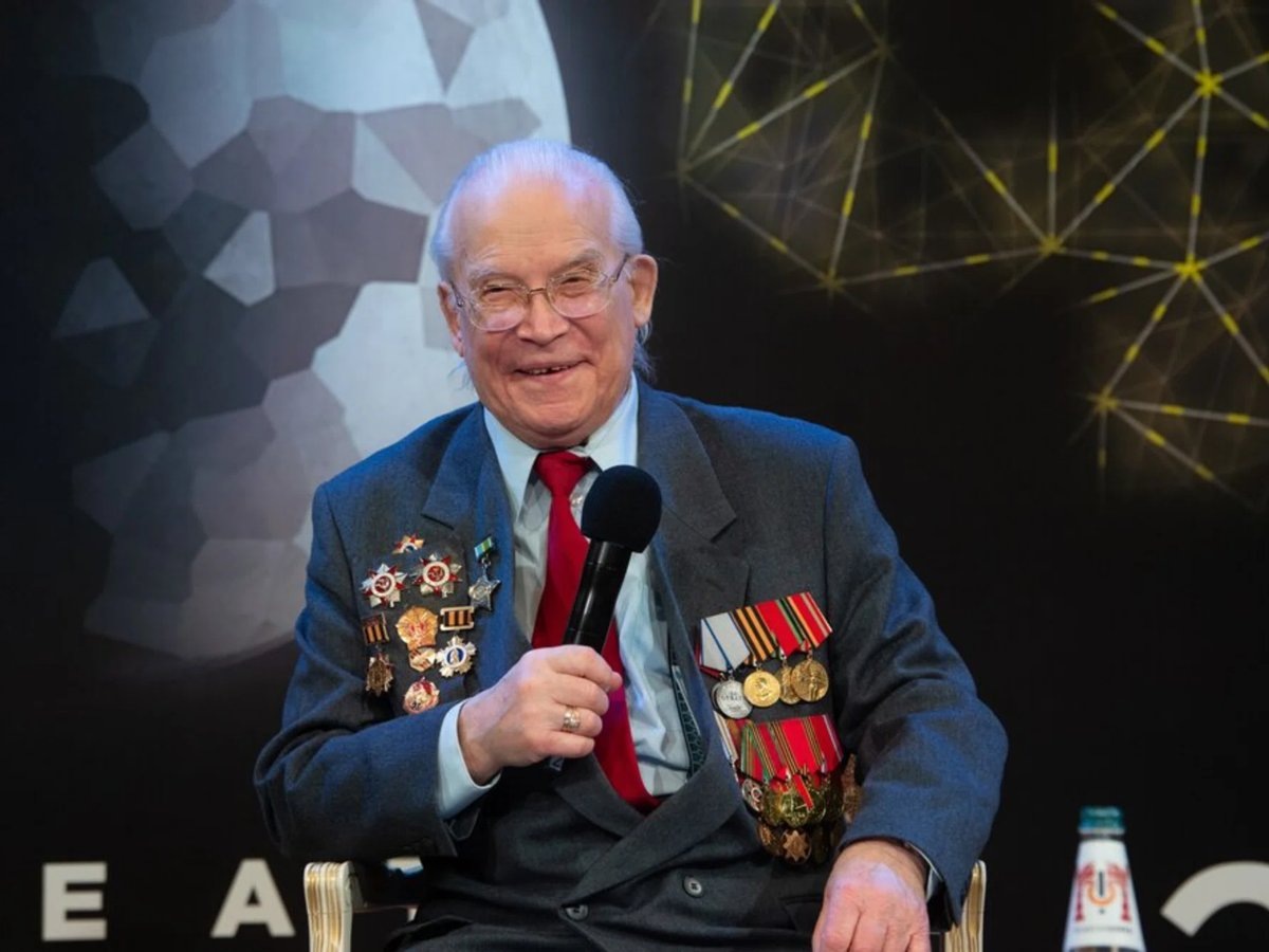     Прощание с Рухмановым пройдет в Театре сатиры