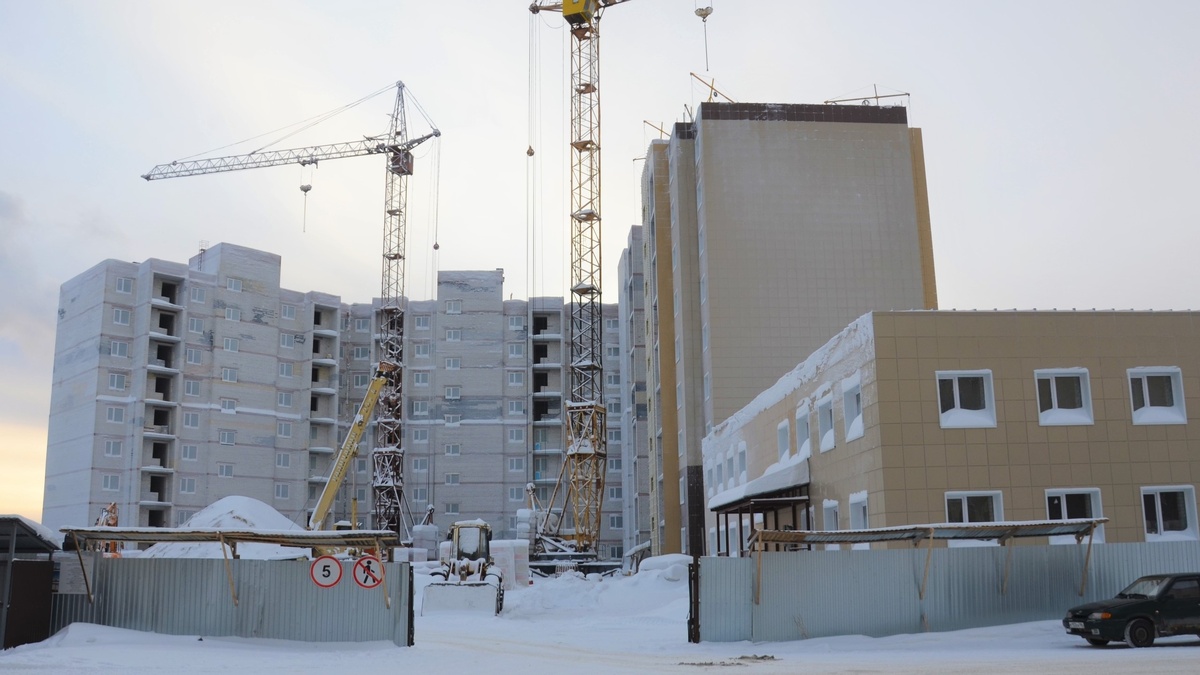    Два новых многоквартирных дома возводят в Мегионе в рамках нацпроекта