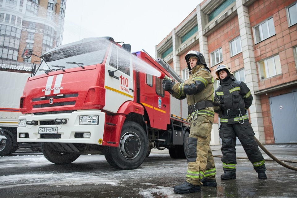    Жилой дом загорелся в центре Москвы, люди эвакуированы Николай ОБЕРЕМЧЕНКО