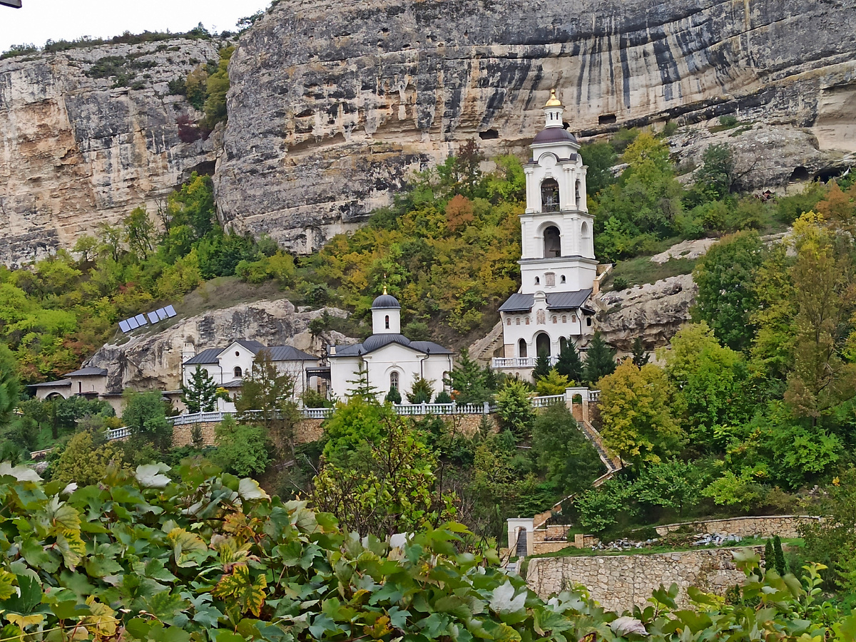 Свято - Успенский монастырь