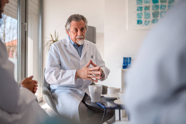 Как вести себя на приёме у врача городской поликлиники