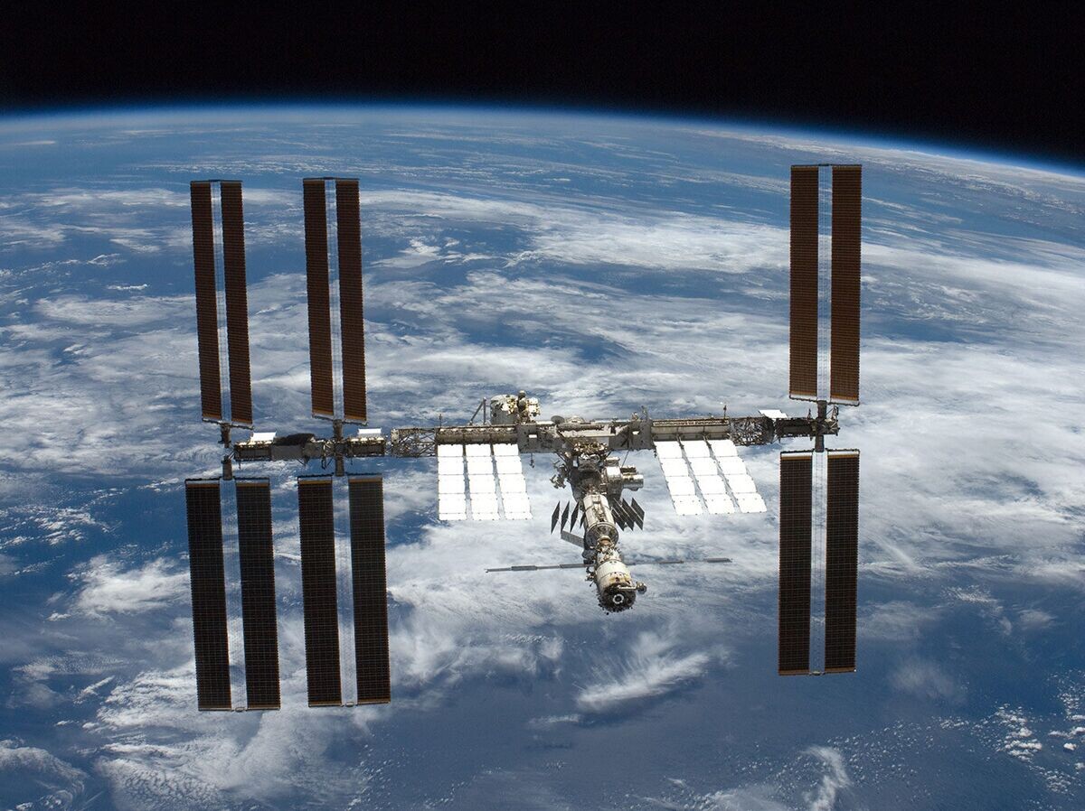    " Международная космическая станция© Роскосмос