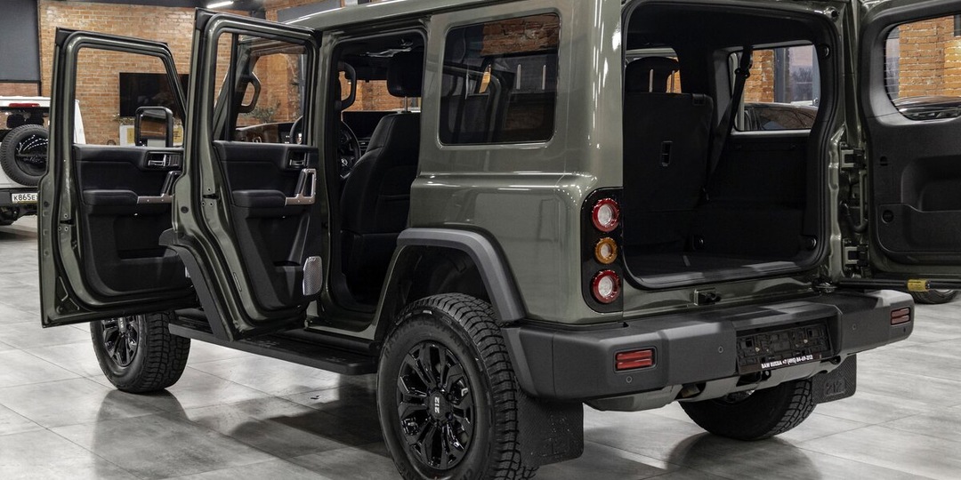 Напрямую с завода и на 804 000 ₽ дешевле: в РФ появился новый рамный дизельный внедорожник