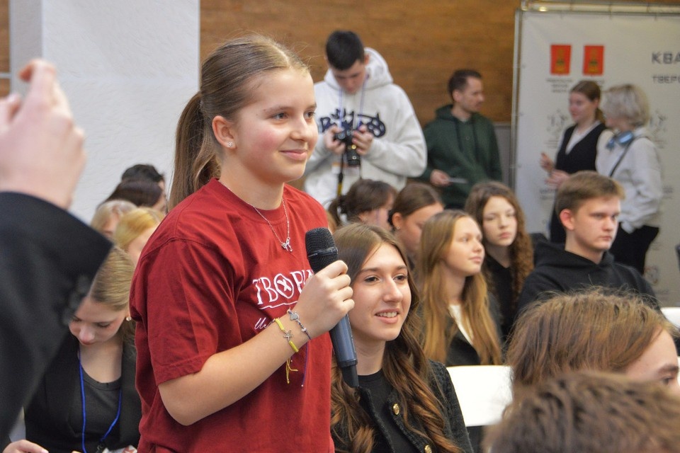    Школьники задали вопросы учителям Фото: администрация Твери