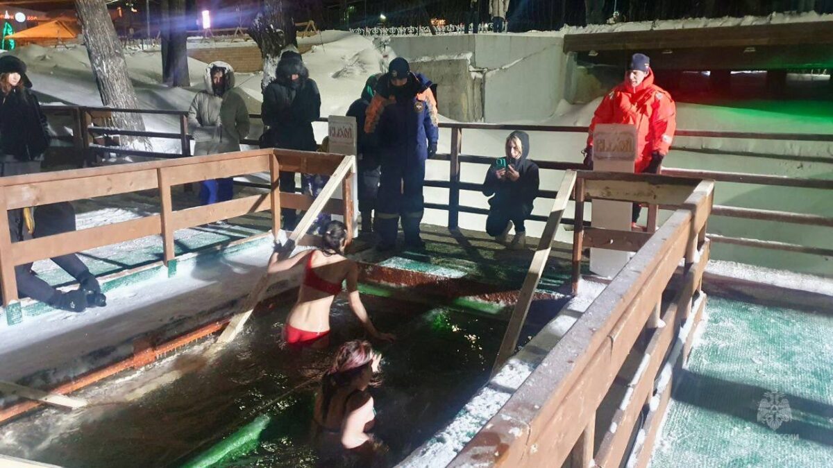    Крещение сахалин купель Наталья Краснова