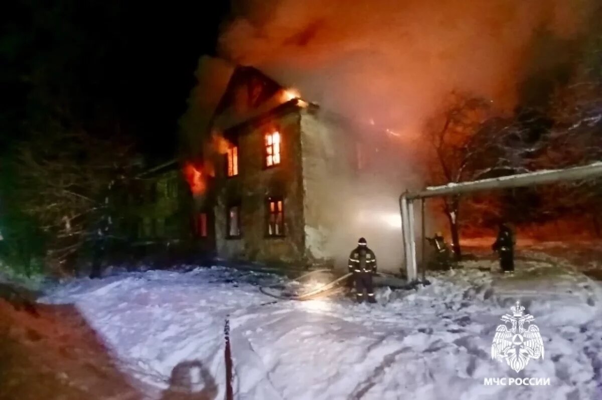    Опубликовано видео смертельного пожара в доме в Тверской области