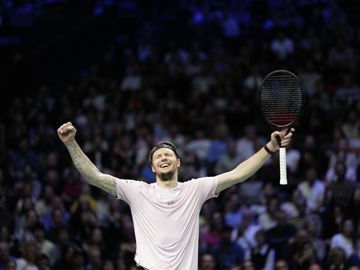   Казахстанский теннисист Александр Бублик | © Фото : Соцсети турнира категории "Мастерс" в Париже