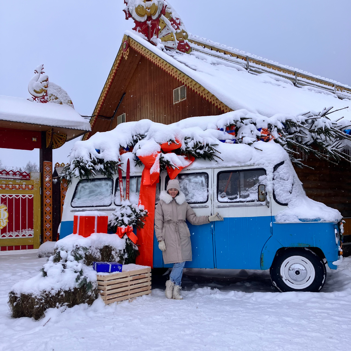 Новогодний автобус 
