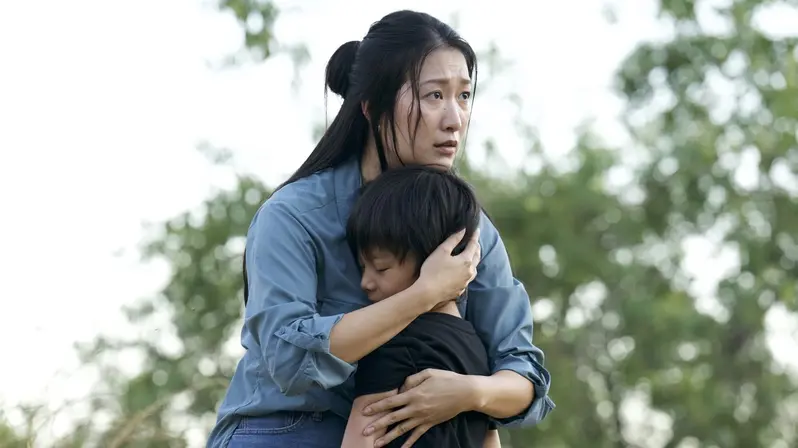 Кадр из фильма «From Embers». Режиссер: Kate Bohan. Производство: Studio 6688