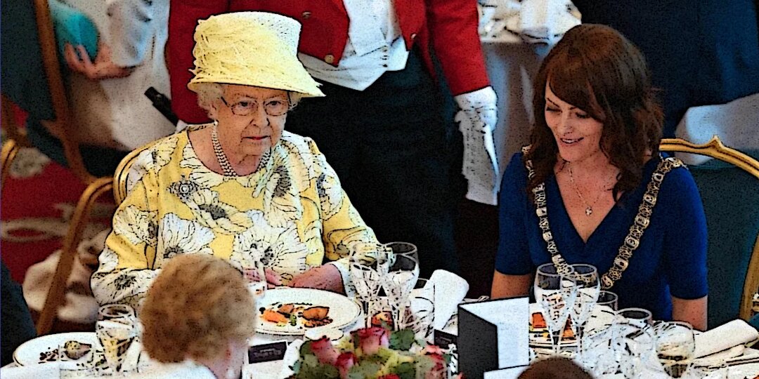 Почему королю нельзя обедать, а Кейт Миддлтон запретили любимые деликатесы