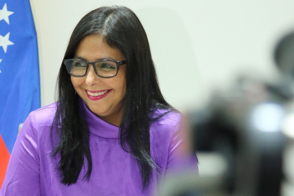    Bloomberg: Родригес укрепляет власть после похищения Мадуро Александр КОЦ