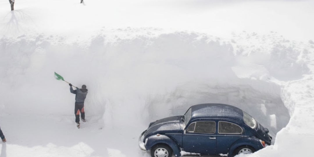 Камчатку засыпало снегом: почему полуостров каждый раз «выключает» зима и как регион выбирается из сугробов