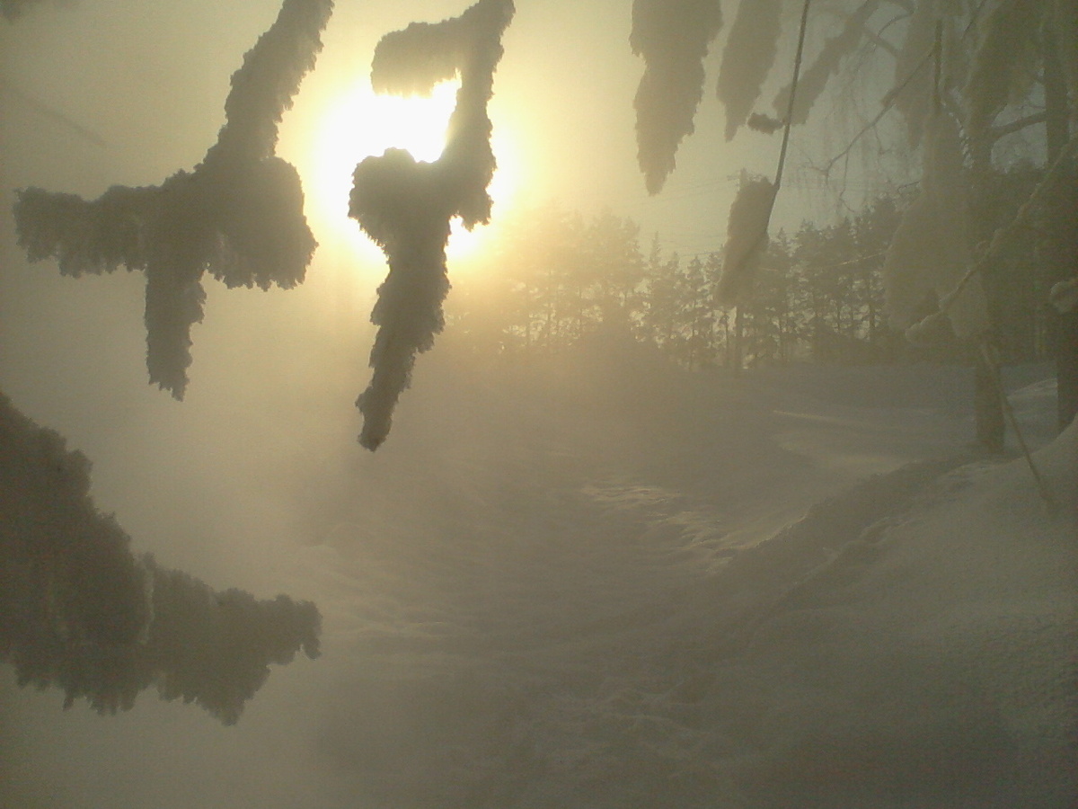 Сквозь дымку.