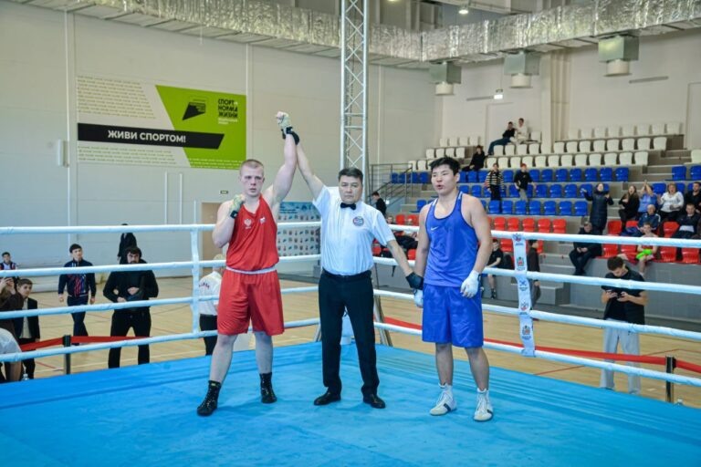    В Оренбурге завершился турнир по боксу имени Владимира Канюкова Оренбуржье