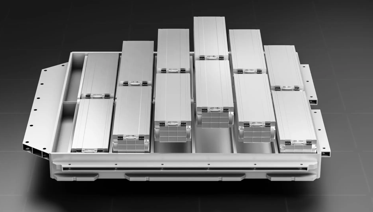 Фото модуля литий-ионной батареи электромобиля. Фото из стока media.gettyimages.com