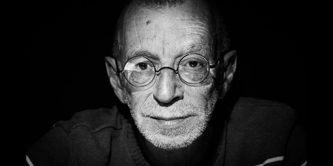 Чем опасен дурак: 5 законов глупости, которые важно знать