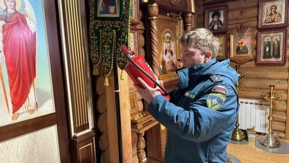    В Самарской области проверили пожарную безопасность храмов перед Крещением. Фото: ГУ МЧС Самарской области.