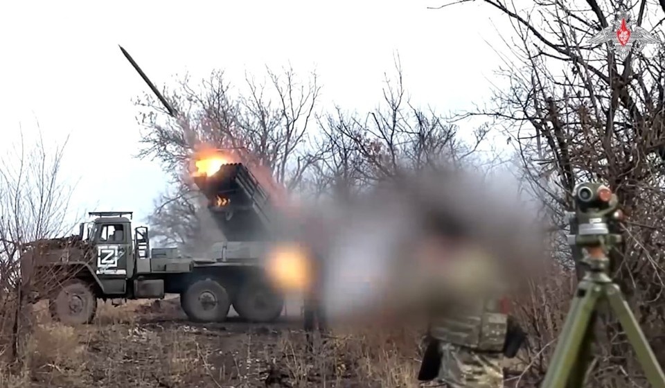    Бойцы подразделения «Южной» группировки войск улучшили тактическое положение. Фото: Минобороны РФ