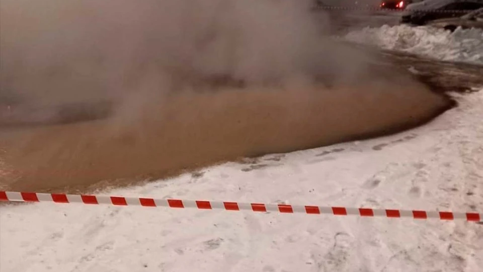 🛠️ Коммунальный апокалипсис: когда гнилые трубы становятся золотыми