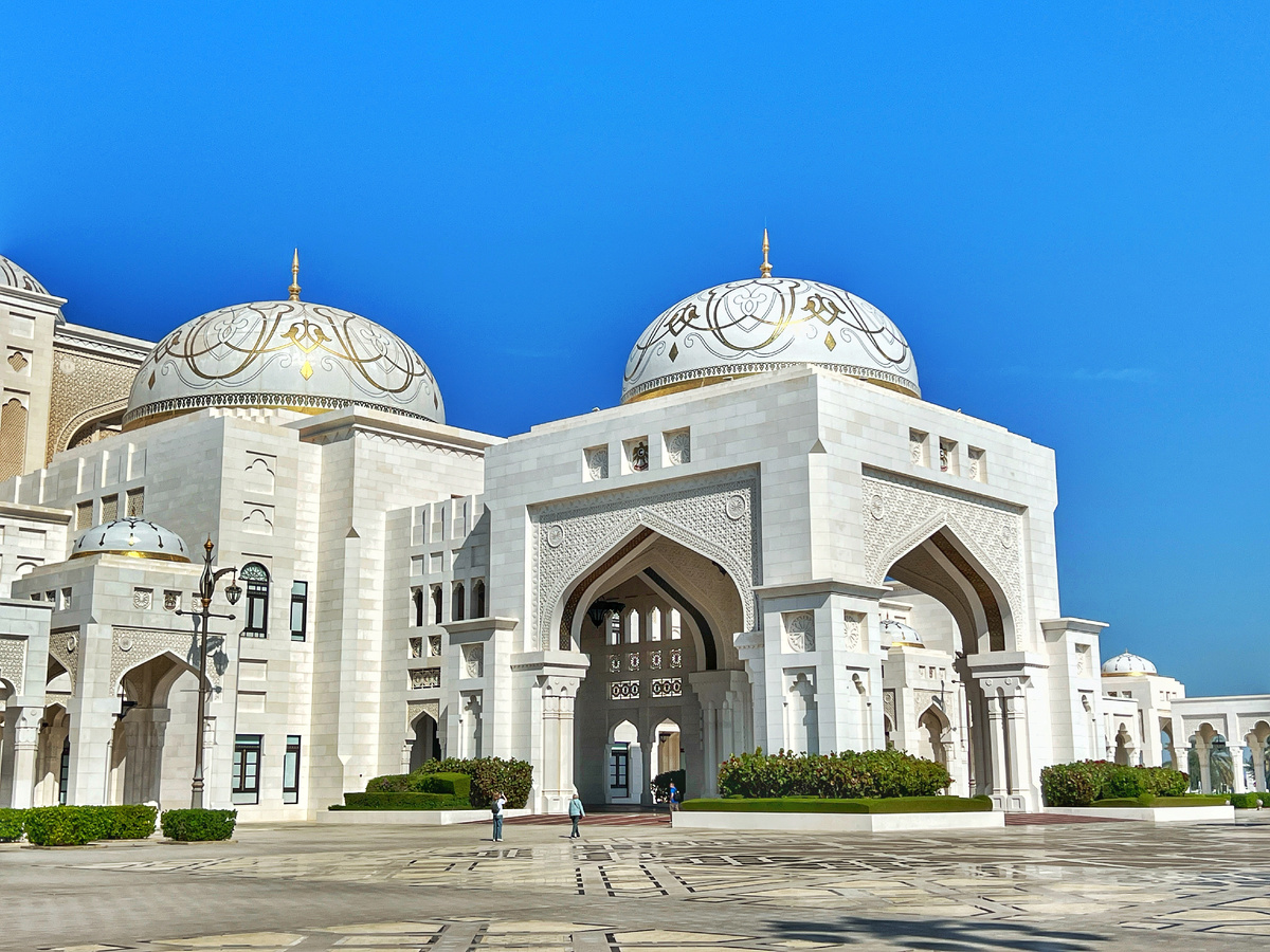 Президентский дворец, Абу-Даби, ОАЭ. Фото автора 