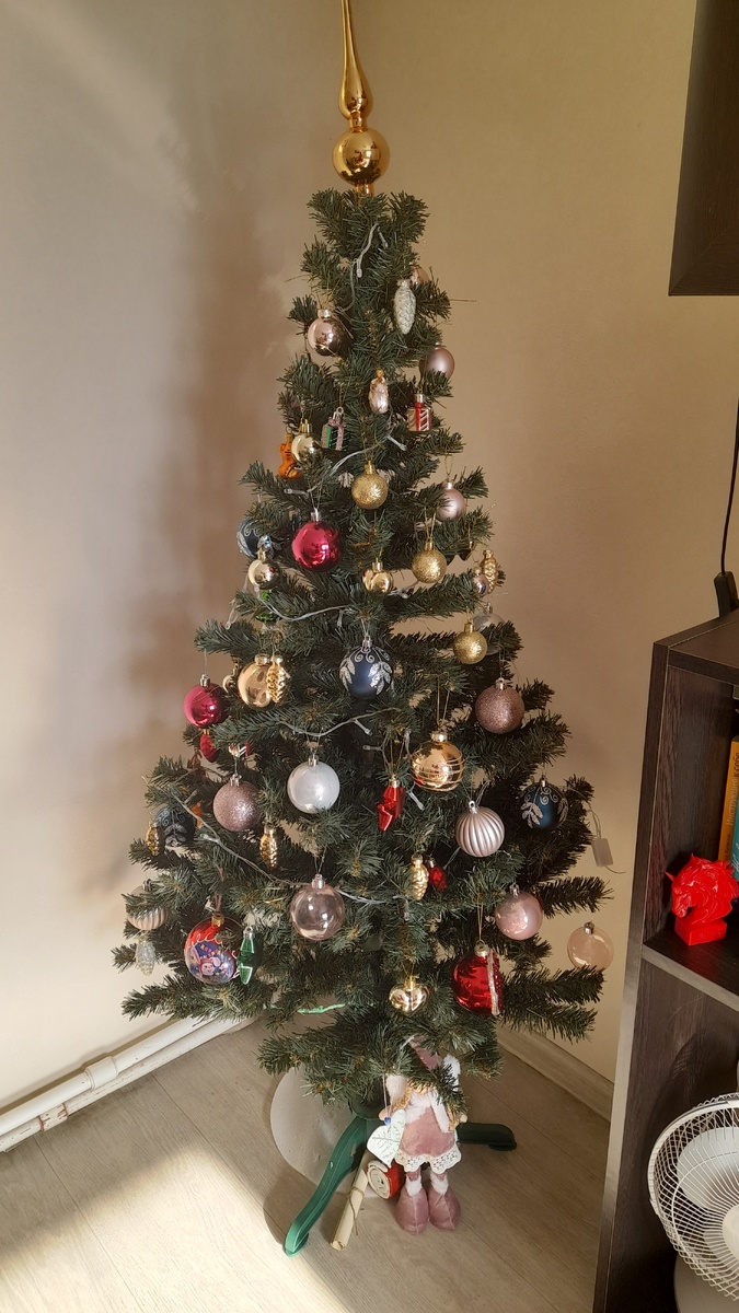 Простояла месяц