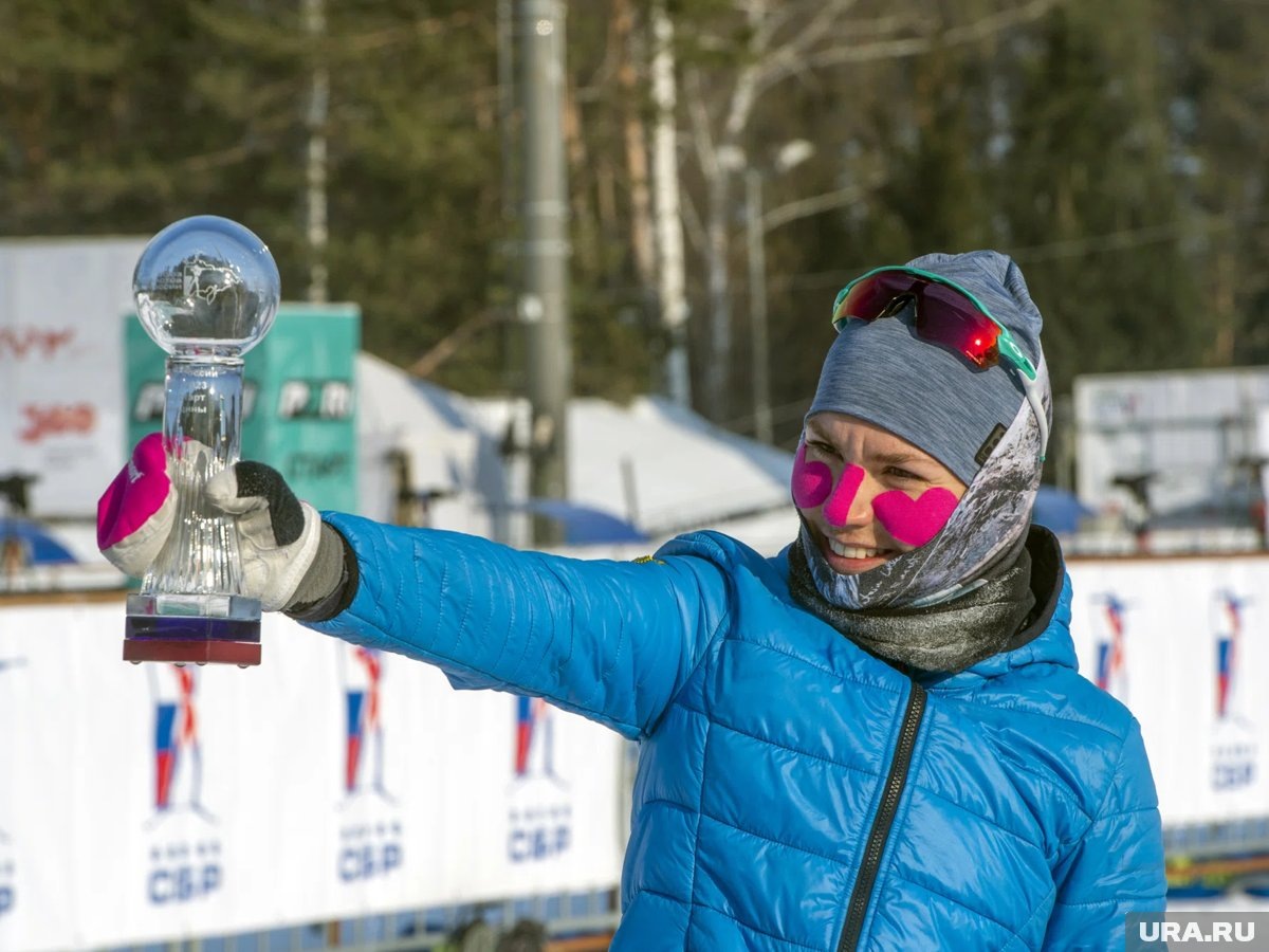     Виктория Сливко завершила третий этап Кубка России по биатлону, взяв бронзу (архивное фото)