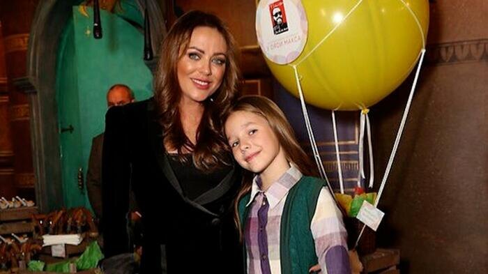 Вера Алдонина с матерью.