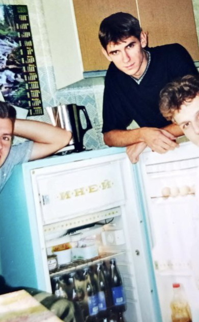 Закупка продуктов и заполнение холодильника по остаточному признаку.