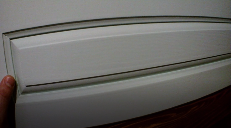 Изготовлнеие кухонного гарнитура из дерева. Покраска кухни эмалью