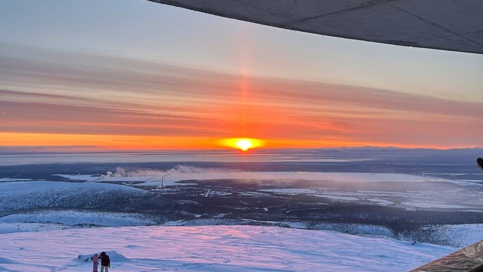 Добро пожаловать в мир захватывающих приключений вместе с туроператором "Русский снег"!