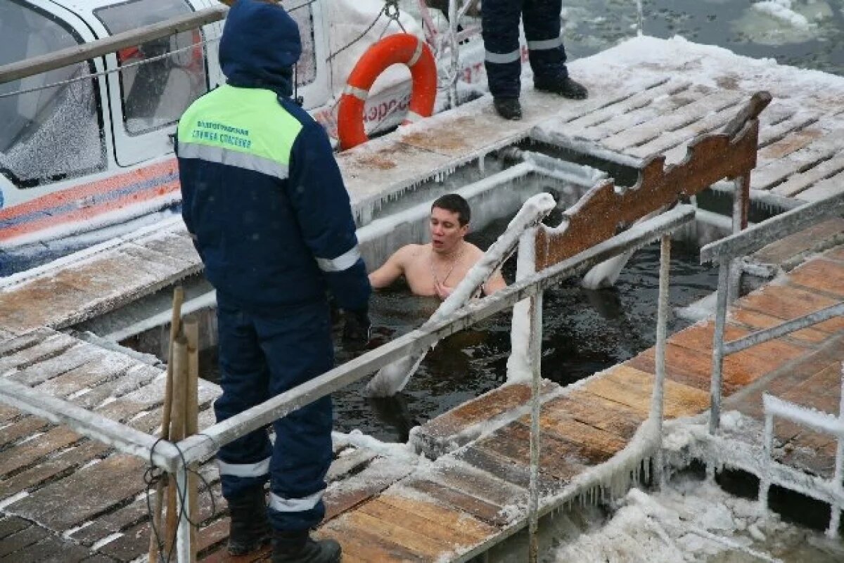    Безопасность волгоградцев в крещенскую ночь обеспечат спасатели