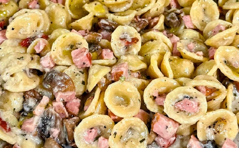 Замечательный ужин на всю семью: быстро, сочно и в стиле настоящей итальянской траттории