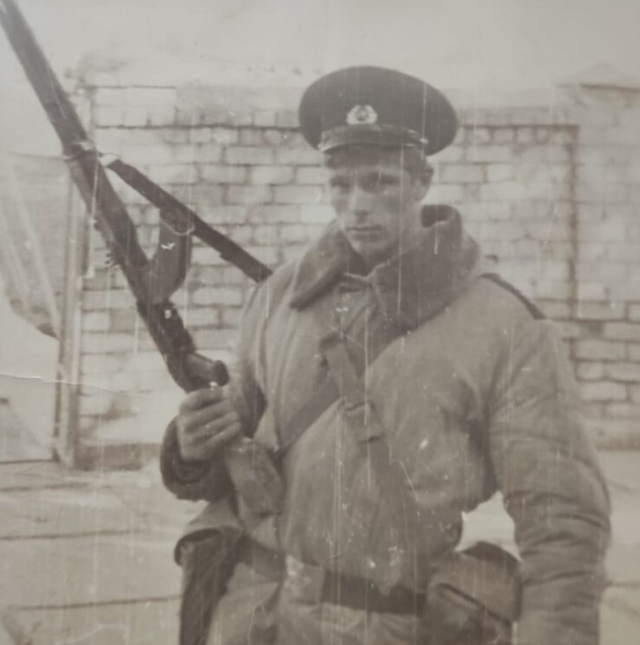 Военнослужащий ПВ КГБ СССР В. Абрамкин