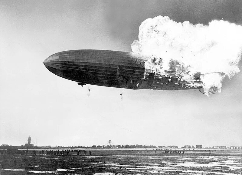 После катастрофы «Гинденбурга» перешли на гелий. Фото из открытых источников.