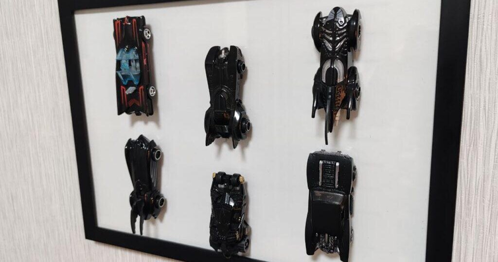 Случайные обзоры: кальян Temple of Evil, панно с бэтмобилями и WOW: Classic