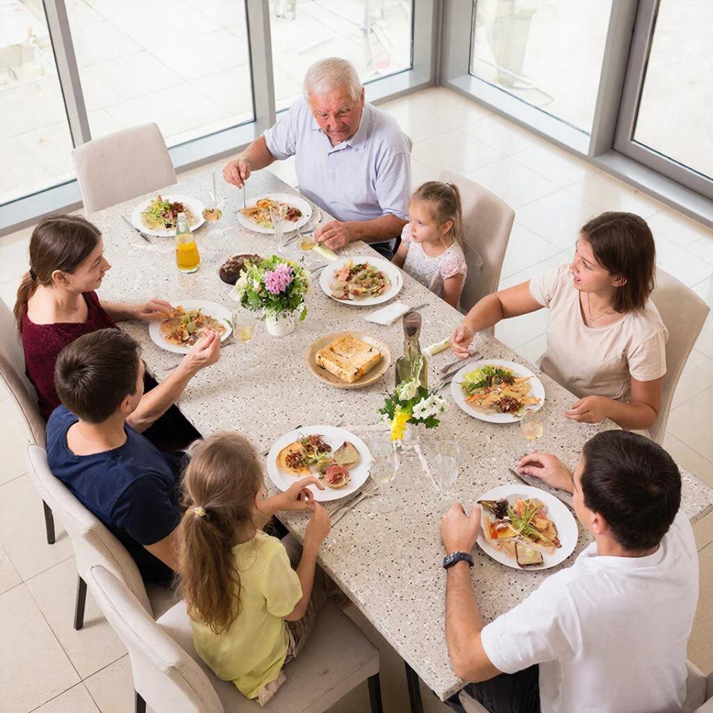 стол на 8 персон из микроцемента на заказ