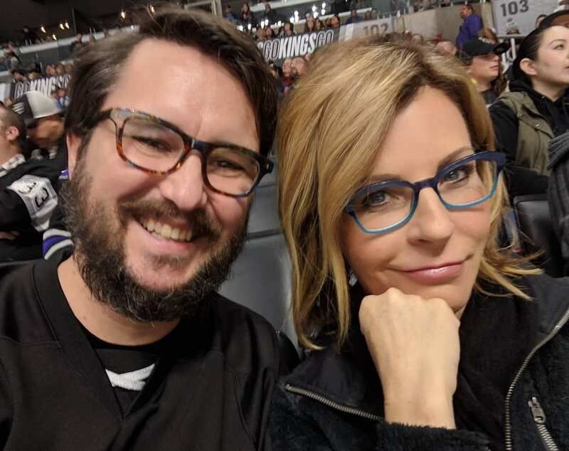 Личная жизнь актеров «Теории большого взрыва»: кто нашел любовь за кадром теория большого взрыва, актеры, личная жизнь, кейли куоко, джонни галеки, саймон хелберг, мелисса рауш, кунал найяр, маим бялик, джим парсонс, отношения знаменитостей, новости шоу-бизнеса