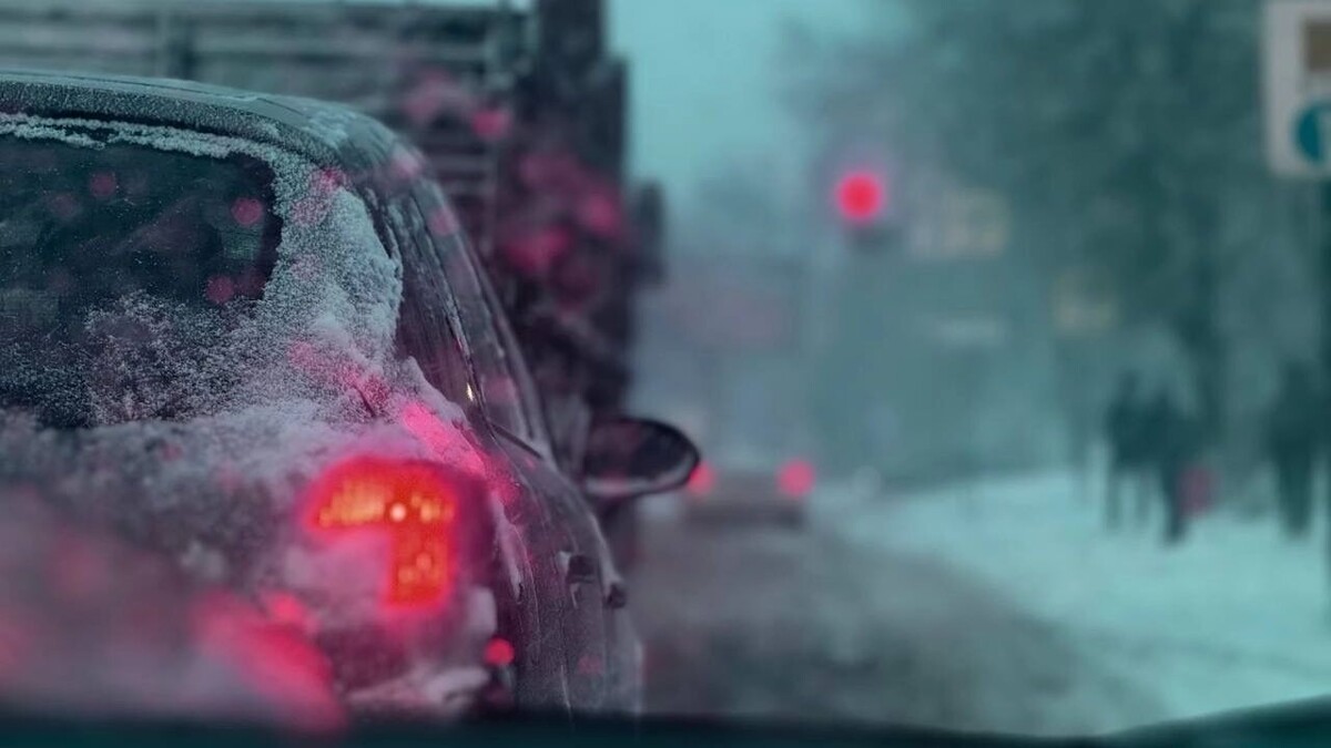    Катастрофа на трассе М-4 «Дон»: самосвал снес пешеходный мост в Ростовской области   rostovgazeta.ru