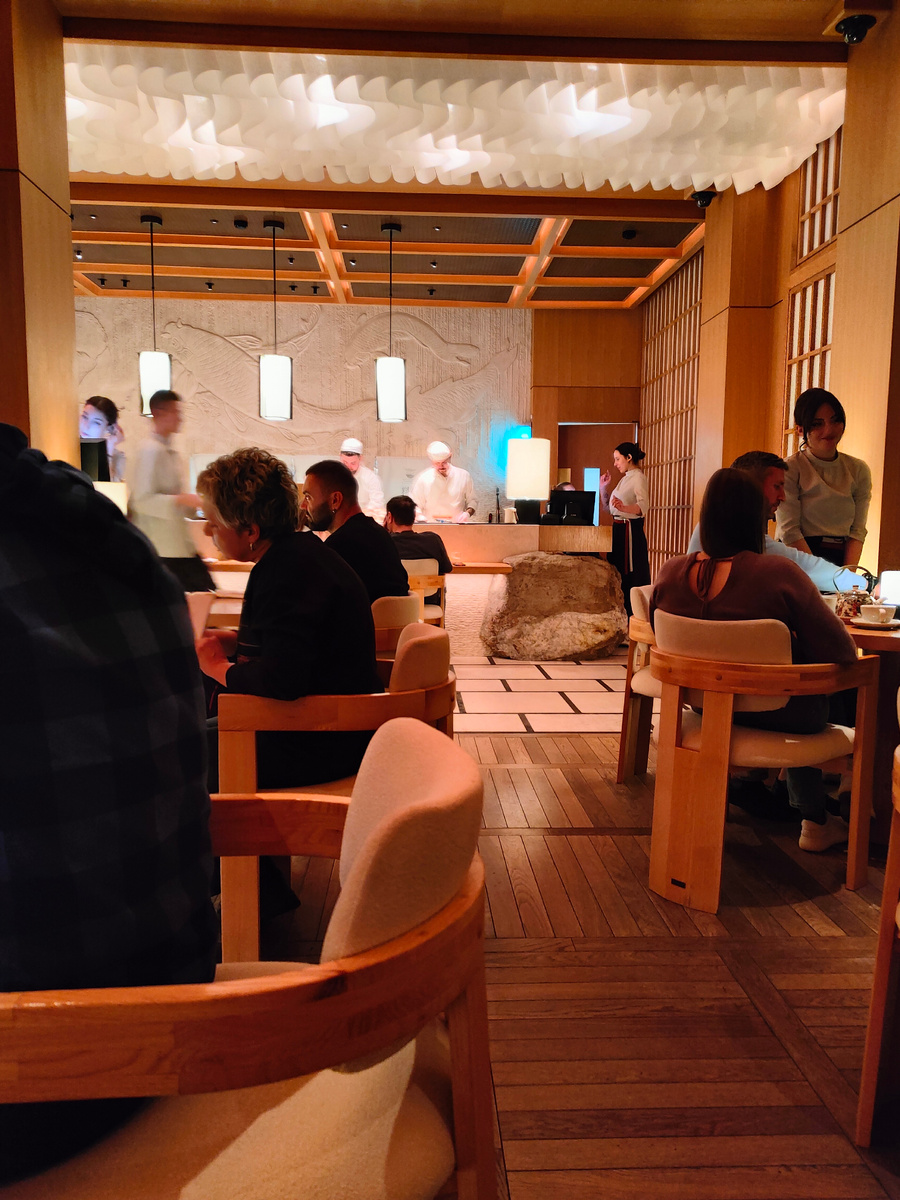 Кухня рядом. Фото автора.