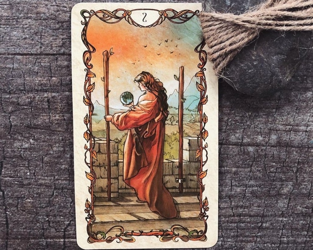 2 жезлов - построение планов на будущее