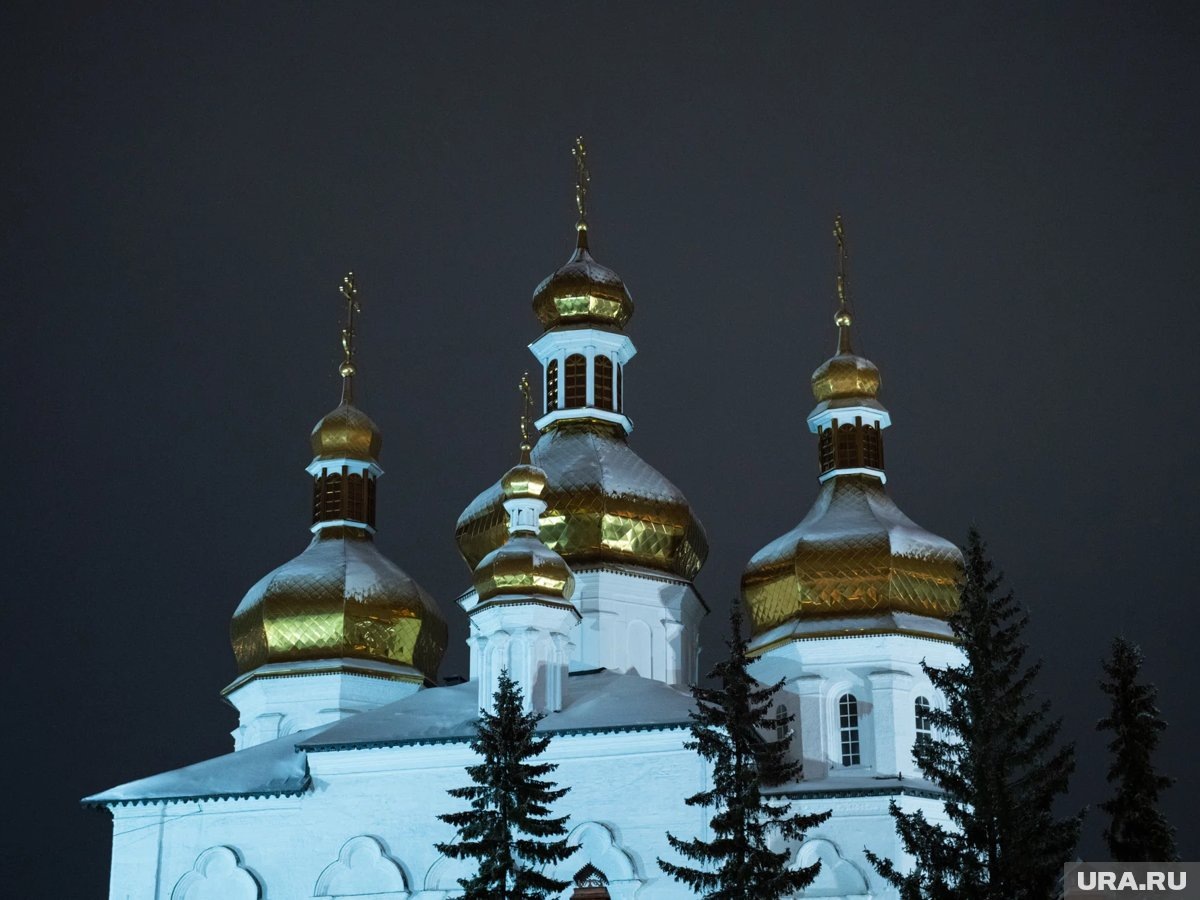    На Туре 18 января начались Крещенские купания