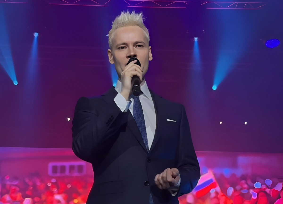 У SHAMANa хитов гораздо больше, чем у всех протеже Киселева вместе взятых. Из интернета 