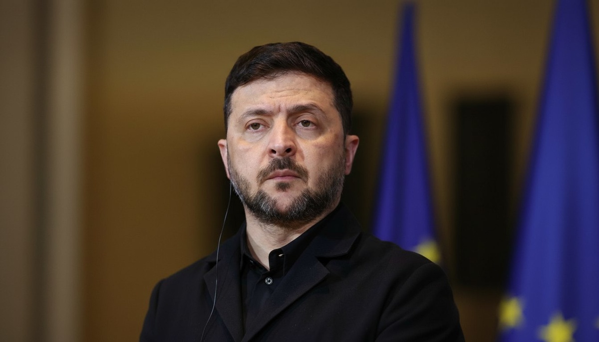     Владимир Зеленский / AP / Коллаж RT