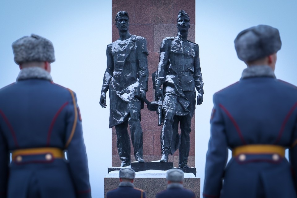    Рассказываем, как Петербург встретил 83-ю годовщину прорыва блокады Ленинграда. Фото: Смольный