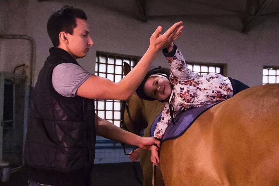 Моё занятие по иппотерапии в центре «Живая нить» на Московском ипподроме 